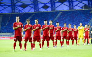 chuyen-gia-nhin-viet-nam-ma-thay-chan-khong-hieu-tap-luyen-nhu-nao-ma-ngay